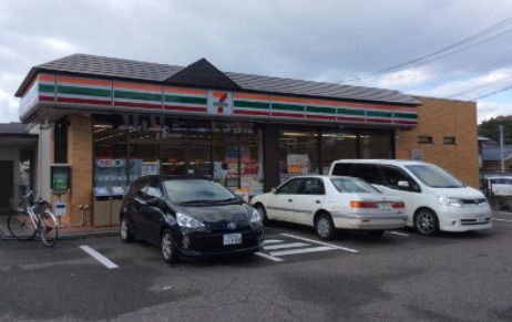 セブンイレブン 新潟中野山店の画像