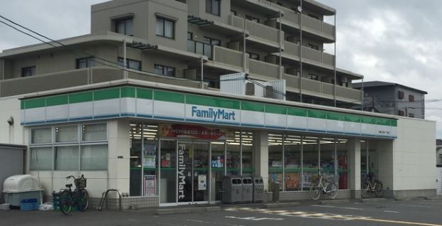 ファミリーマート 松原三宅中一丁目店の画像