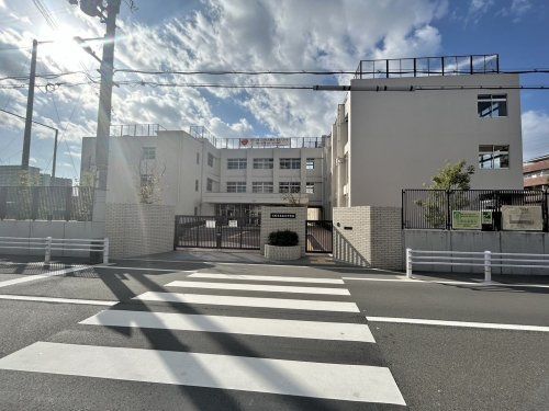 大阪市立長吉中学校の画像