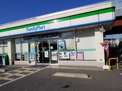 ファミリーマート 川越今成四丁目店の画像