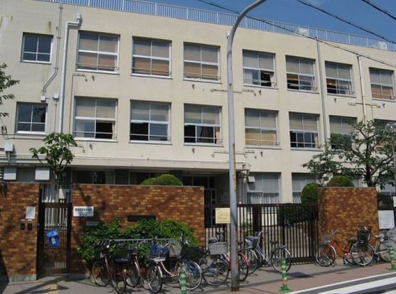 大阪市立西淡路小学校の画像