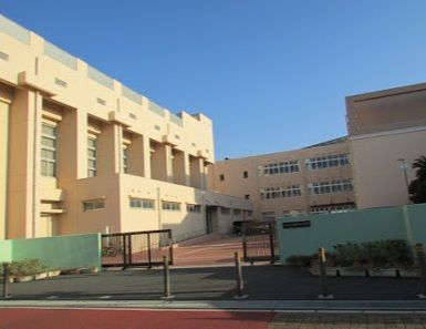 緑町小学校の画像