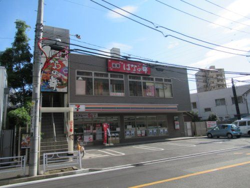 セブン-イレブン 川崎八丁畷駅前店の画像