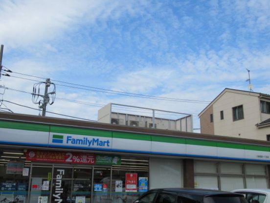 ファミリーマート 川崎旭町一丁目店の画像