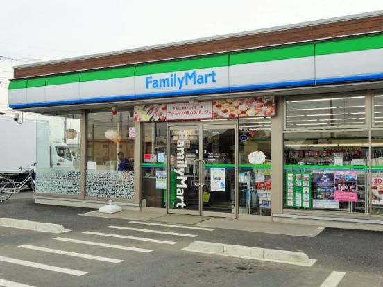 ファミリーマート 清輝橋一丁目店の画像