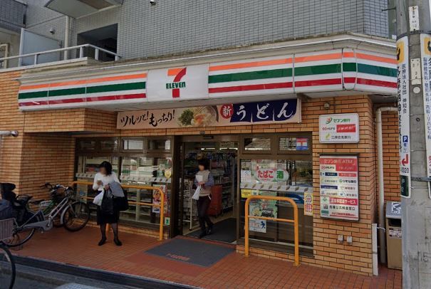 セブンイレブン 川崎多摩区役所前店の画像