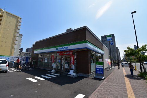 ファミリーマート　北海道大学前店の画像