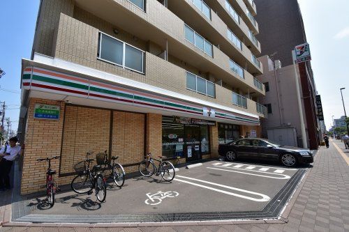 セブンイレブン　札幌北12条店の画像