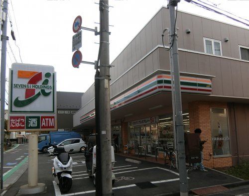 セブンイレブン杉並馬橋通り店の画像