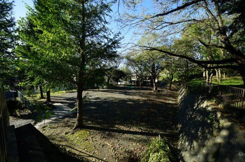 三ッ沢公園（子供の遊び場）の画像
