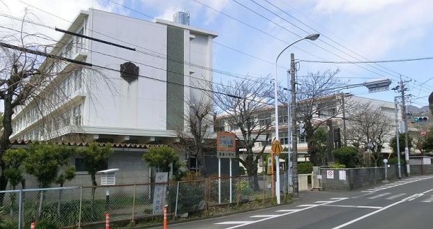 静岡市立西奈小学校の画像