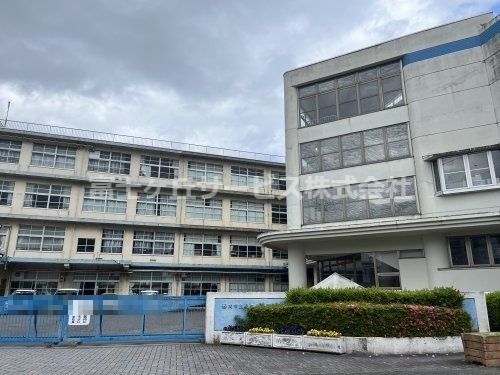 長田南小学校の画像