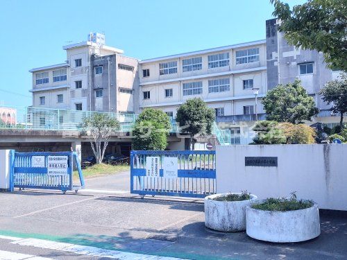 長田東小学校の画像