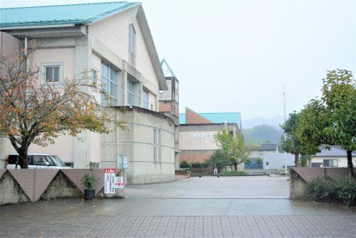 八女市南小学校の画像