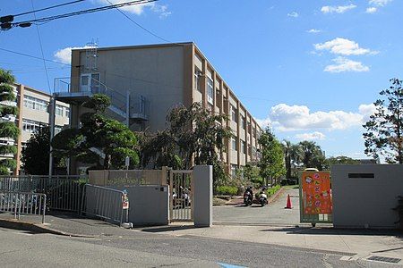 池田市立緑丘小学校の画像