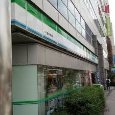 ファミリーマート 千住警察署前店の画像