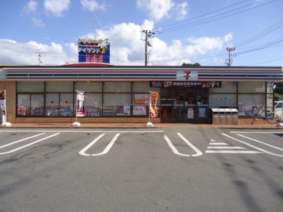 セブンイレブン 熊本戸島1丁目店の画像