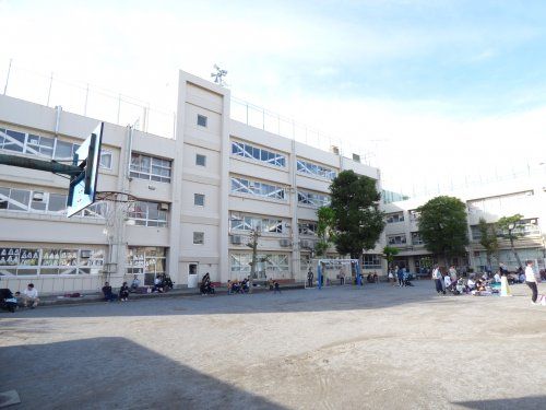 目黒区立鷹番小学校の画像