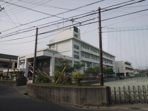 鎌倉市立腰越中学校の画像