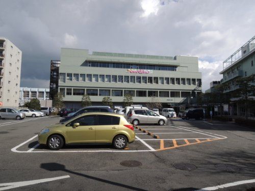 横浜市栄区役所の画像