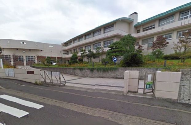 藤沢市立藤ケ岡中学校の画像