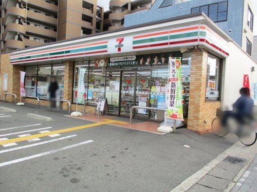 セブンイレブン 山科外環小野店の画像