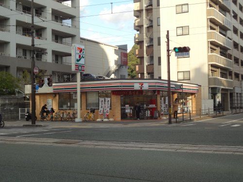 セブンイレブン 松山本町3丁目店の画像