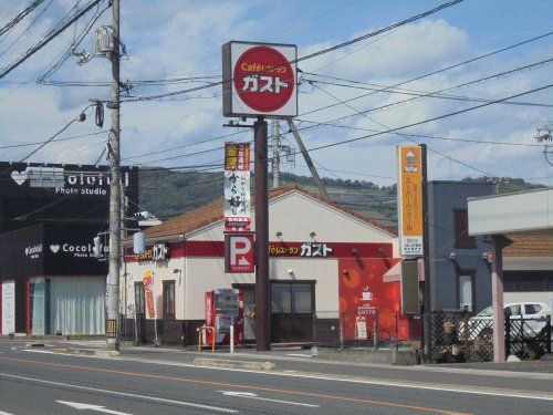 ガスト 福山東深津店の画像