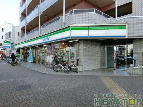 ファミリーマート　堀田駅前店の画像