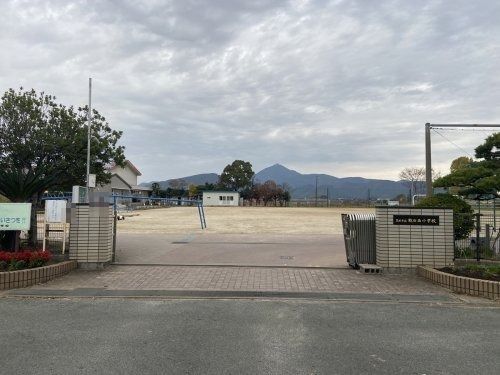 熊本市立飽田西小学校の画像