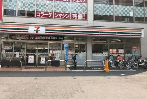 セブン-イレブン 東武練馬駅北口店の画像