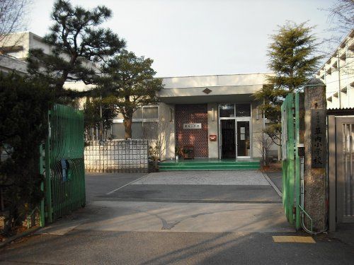 京田辺市立草内小学校の画像