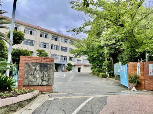 福岡市立友泉中学校の画像