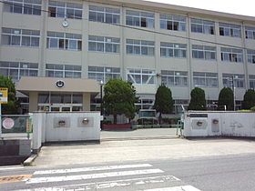 加古川市立氷丘中学校の画像