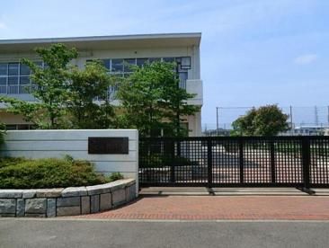 横浜市立石川小学校の画像