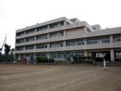 横浜市立平楽中学校の画像