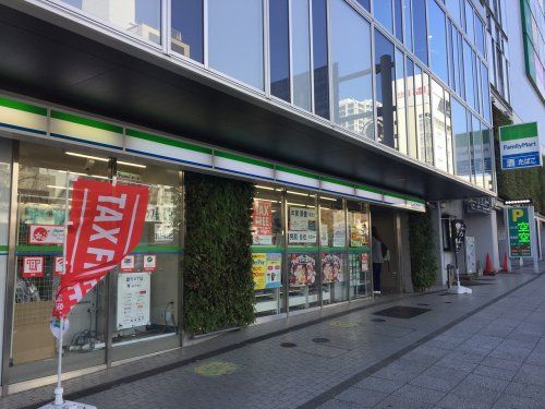 ファミリーマート 横浜岡野一丁目店の画像