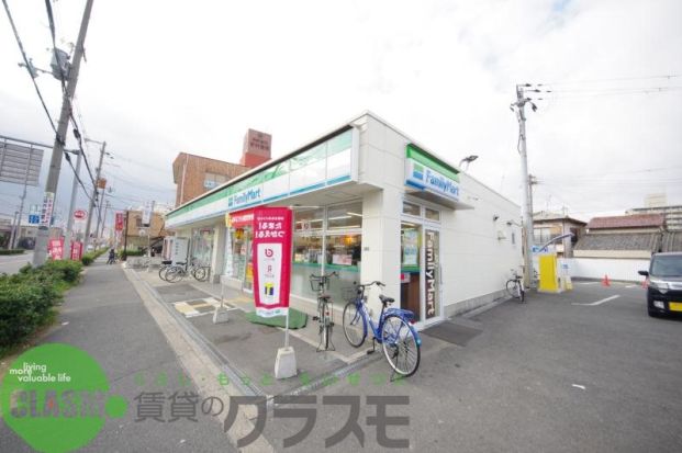 ファミリーマート 東大阪玉串町西店の画像