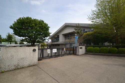 所沢市立明峰小学校の画像