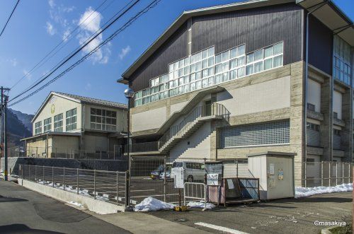 長野市立西部中学校の画像