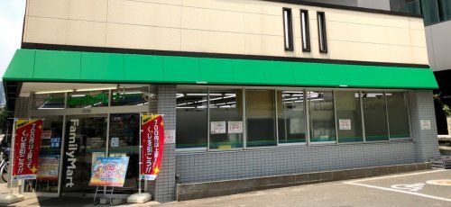 ファミリーマート ヨコハマMM21店の画像