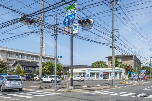 ファミリーマート 長野若里一丁目店の画像