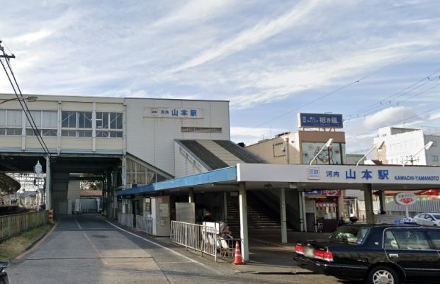 近鉄大阪線・近鉄信貴線「河内山本」駅の画像