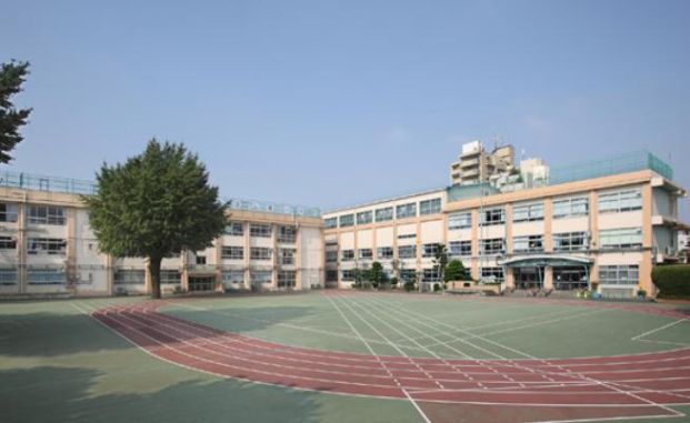 豊島区立要小学校の画像