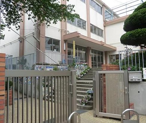 豊島区立富士見台小学校の画像