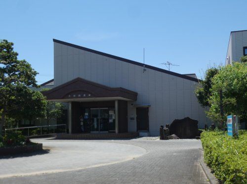 袋井市立浅羽図書館の画像
