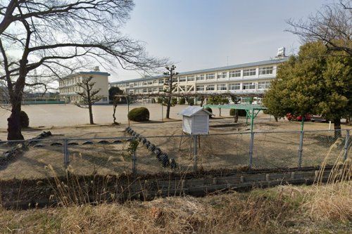 牛山小学校の画像