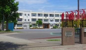 横浜市立潮田小学校の画像
