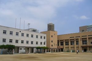 滝川小学校の画像