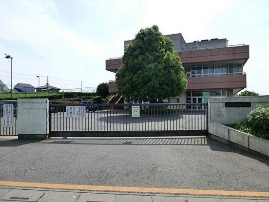 狭山市立中央中学校の画像